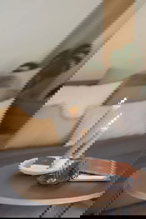 2 geribbelde kaarsen - HUT - 